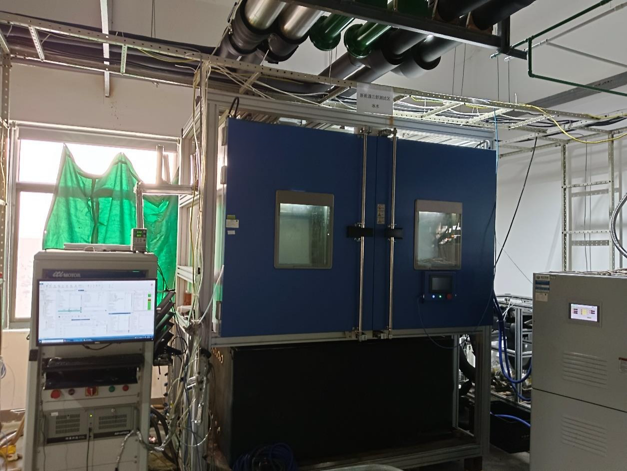 控制器冰水冲击